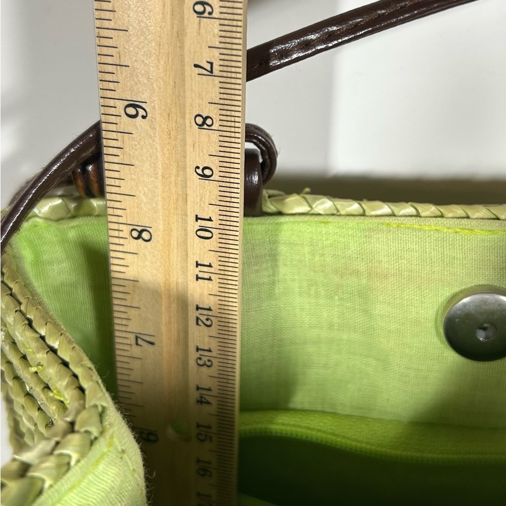 Authentic StJohnsBay Straw lime color purse - Picture 7 of 12